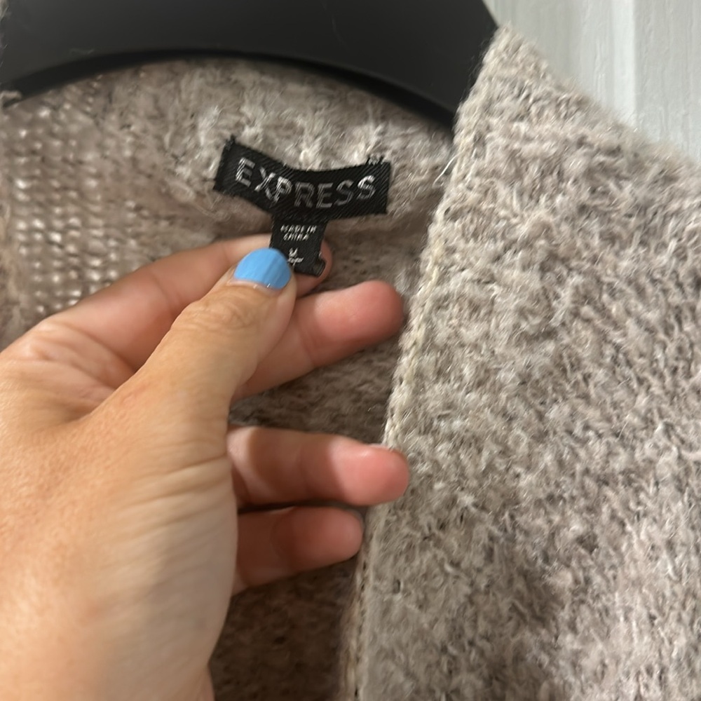 Express oversized knit cardigan - Picture 3 of 4